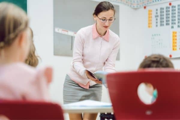 Benefits of Natural Lights in the Classroom